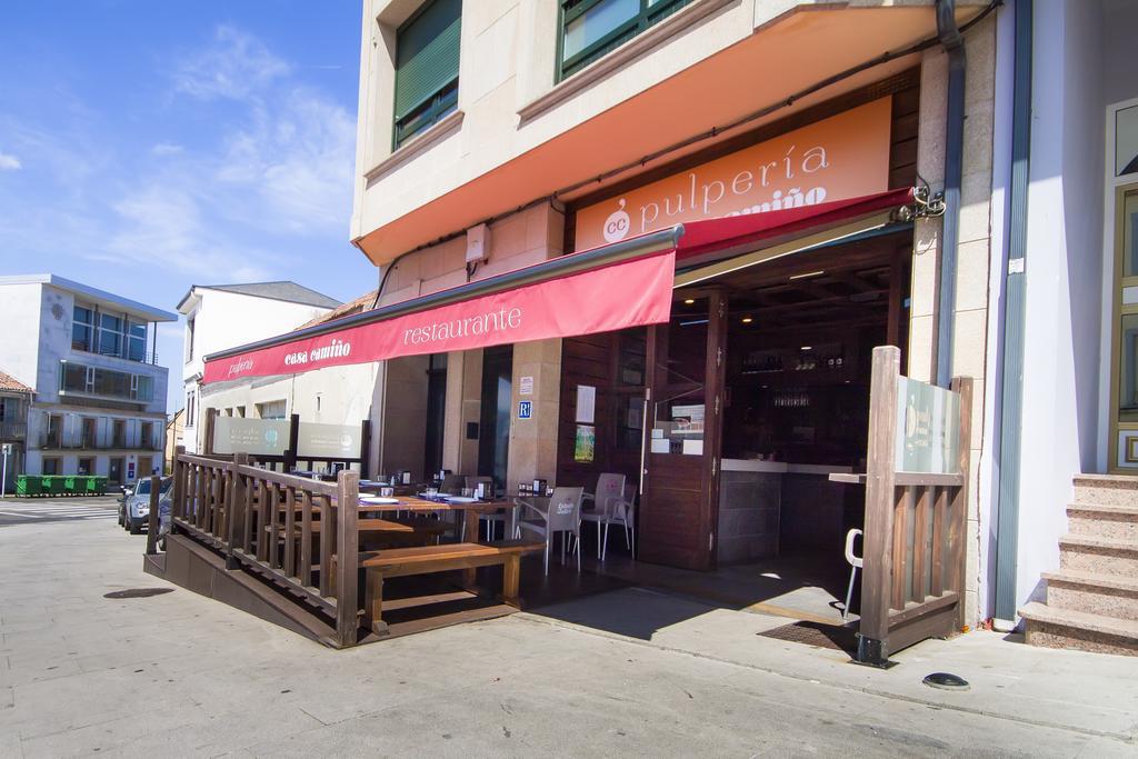 Pension Restaurante Casa Camino Palas de Rei 外观 照片